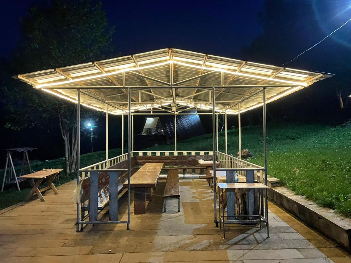 Glamping Wolf Mount Villa Margahovit Room photo