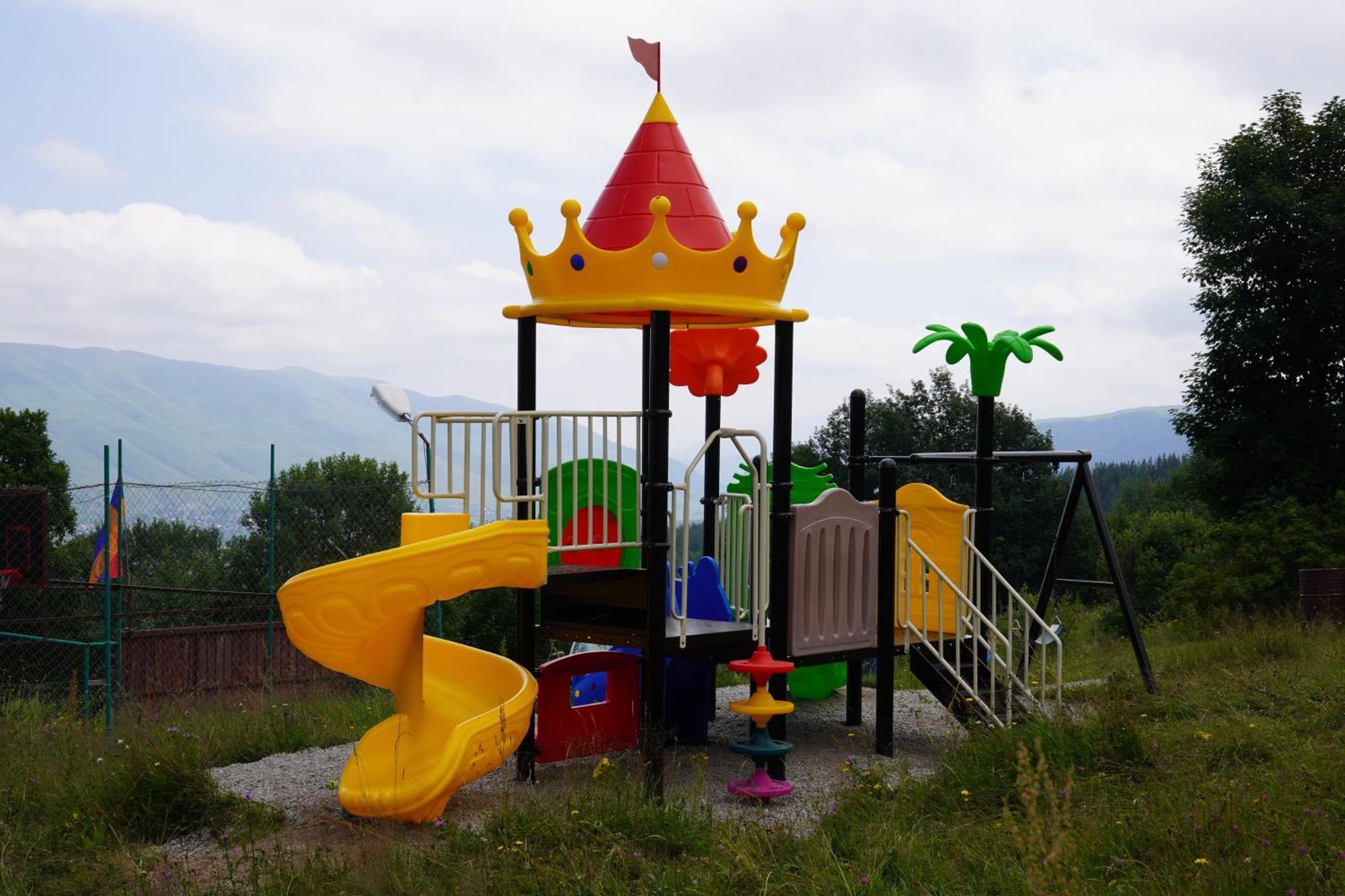 Glamping Wolf Mount Villa Margahovit Exterior photo
